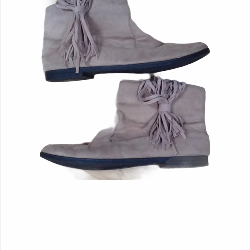 Etc! Fringe Suede Tan Tassel Ankle Booties